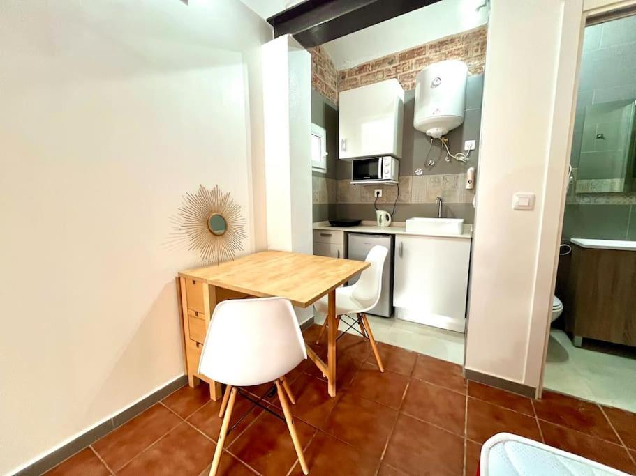 Nuevos Apartamentos Frente Al Mar Y A La Playa Castelldefels Buitenkant foto