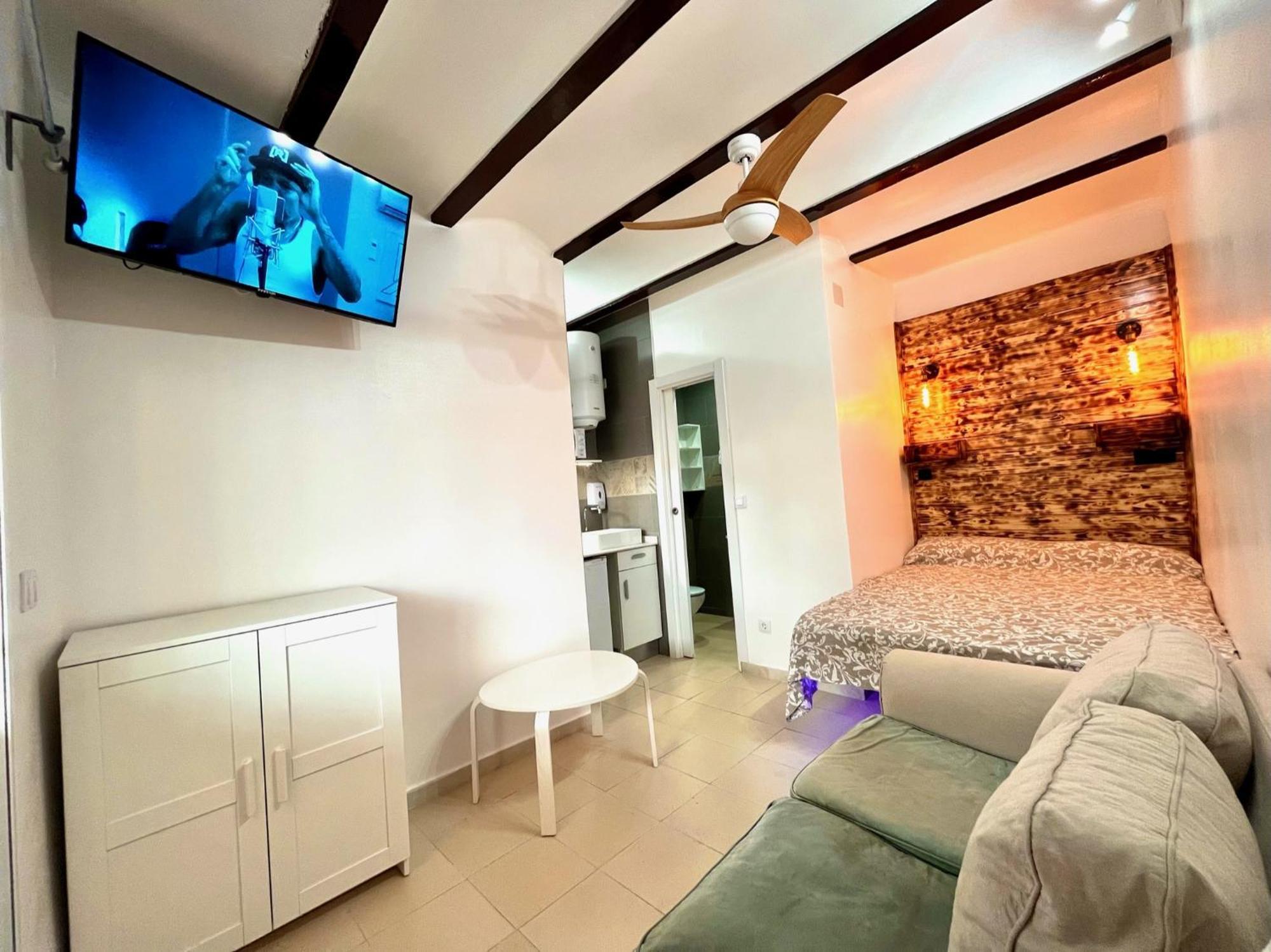 Nuevos Apartamentos Frente Al Mar Y A La Playa Castelldefels Buitenkant foto